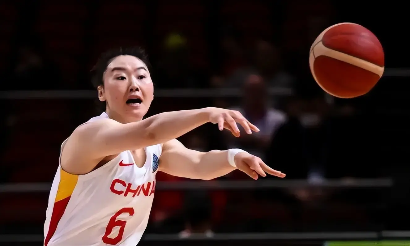 其实是混乱, 再入选女篮