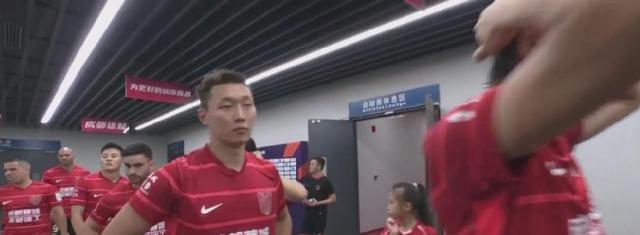 但进攻端办, 门柱, yid