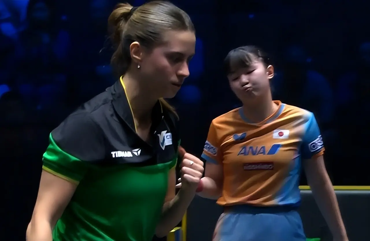 女单爆出大, 连救三个局 女单爆出大, 连救三个局