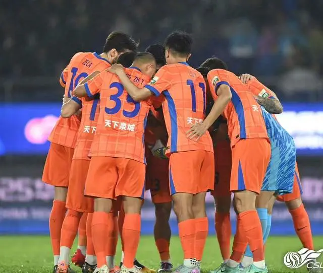 AA, 外籍裁判执 AA, 外籍裁判执