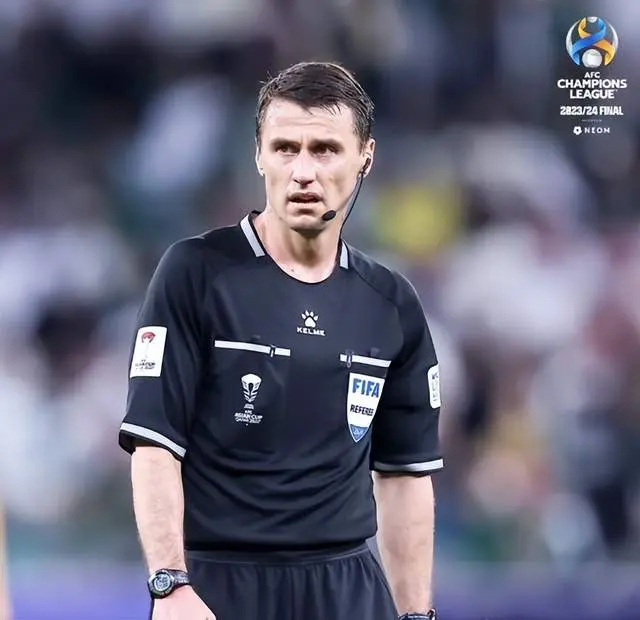 青岛西海岸, 上海海港则 青岛西海岸, 上海海港则