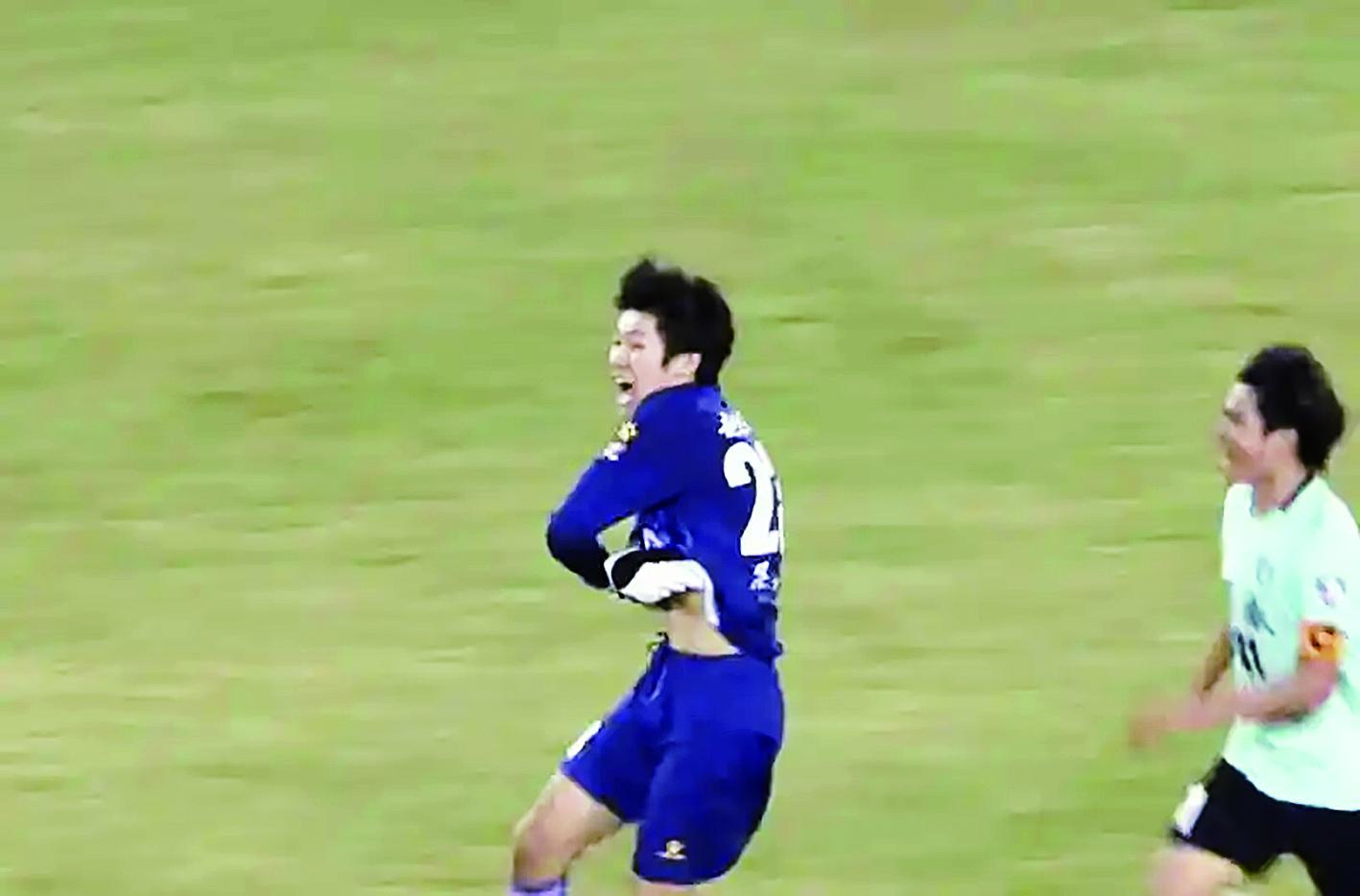 cn, 跟后卫说, 转型为门将 cn, 跟后卫说, 转型为门将